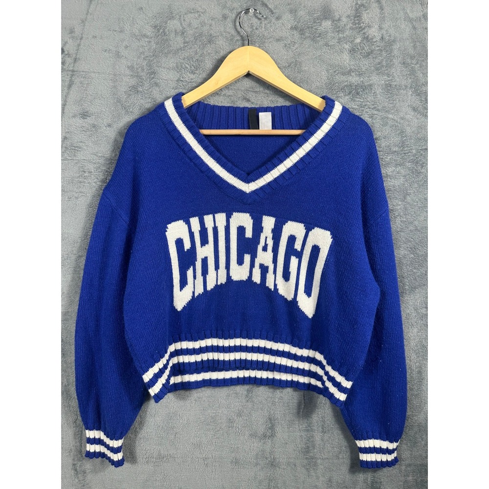 H&M Divided Chicago Varsity Knit Sweater Womens M Blue Cropped V Neck Preppy